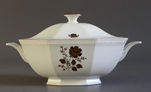 Schirnding soup tureen terrine