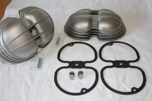 Valve cover with - cover,